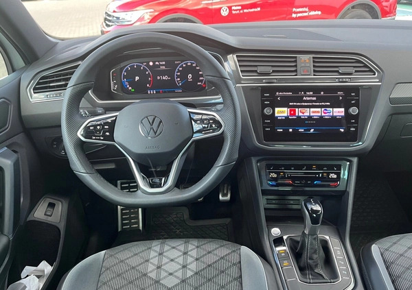 Volkswagen Tiguan cena 178900 przebieg: 14000, rok produkcji 2023 z Tarnów małe 781